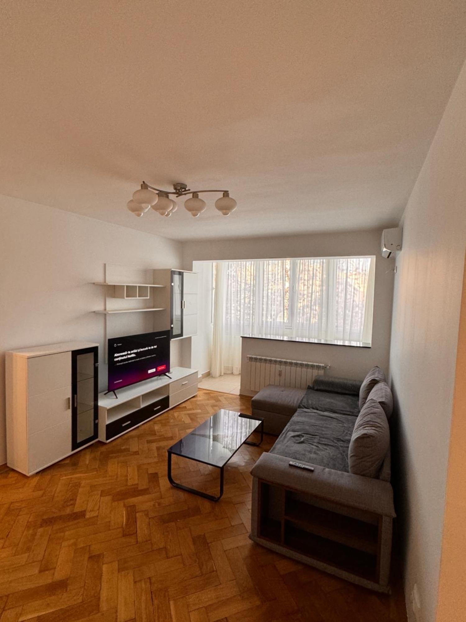 Luxury In Victoriei Bulevard 公寓 *